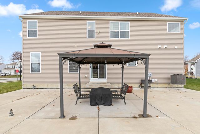 150 Mannaseh Drive W, Granville, OH 43023