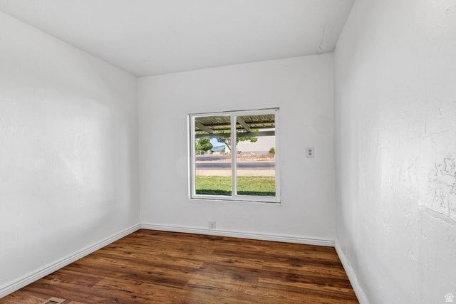 496 S 200 E, Enterprise, UT 84725