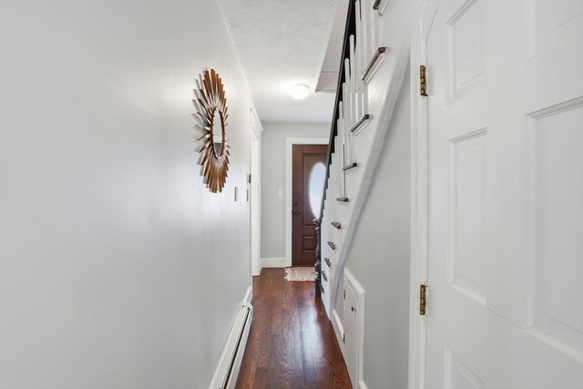 10 Adamson St, Boston, MA 02134