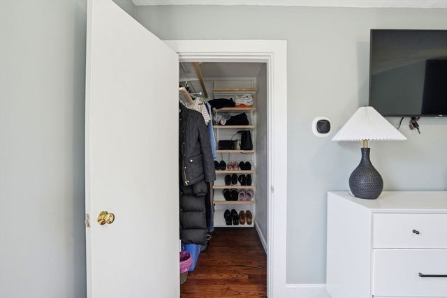 10 Adamson St, Boston, MA 02134