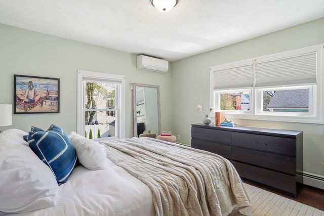 10 Adamson St, Boston, MA 02134