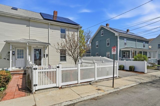 10 Adamson St, Boston, MA 02134