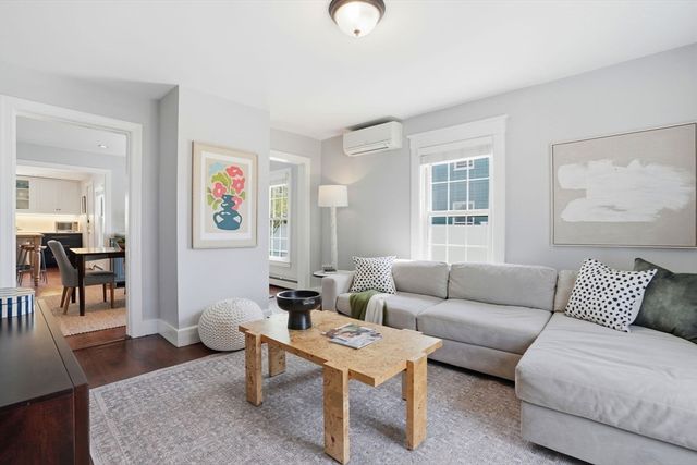 10 Adamson St, Boston, MA 02134