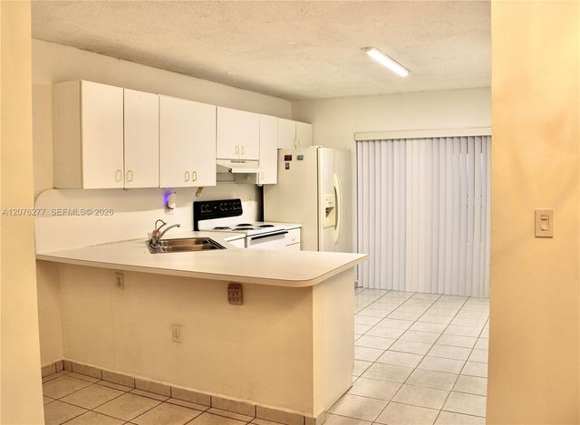 3375 W 76th Street 145, Hialeah, FL 33018
