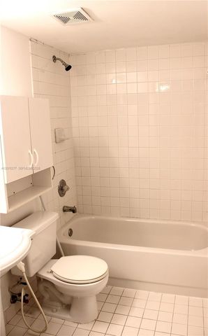 3375 W 76th Street 145, Hialeah, FL 33018