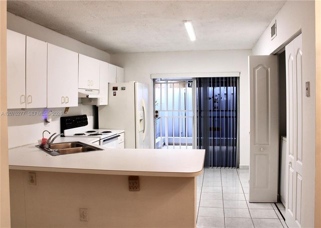 3375 W 76th Street 145, Hialeah, FL 33018