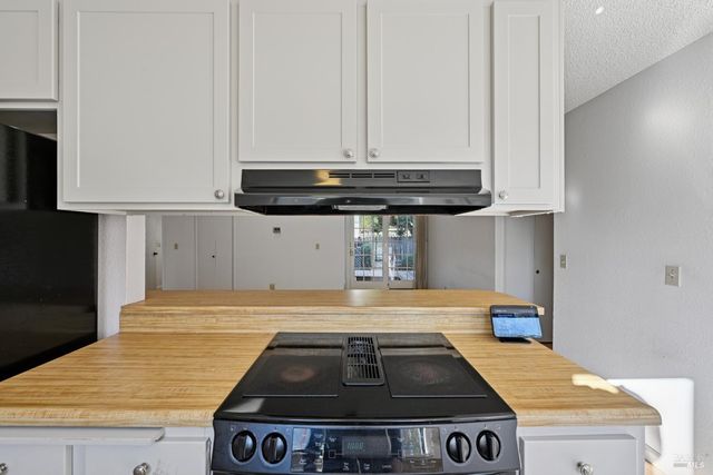 2848 Howe Ct, Fairfield, CA 94534