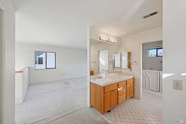 2848 Howe Ct, Fairfield, CA 94534