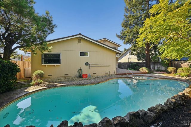 2848 Howe Ct, Fairfield, CA 94534