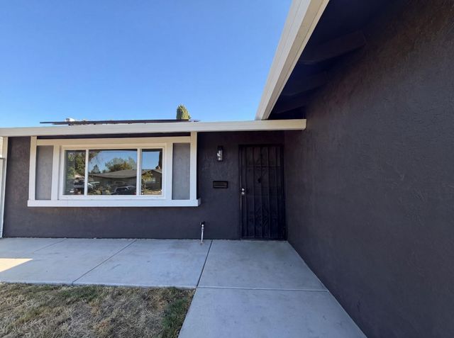1108 Elm St, Roseville, CA 95678