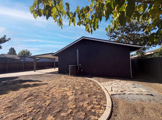 1108 Elm St, Roseville, CA 95678