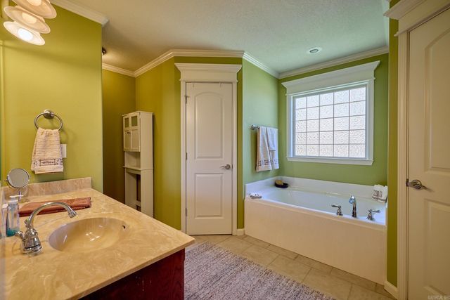 4106 Darla Drive, Benton, AR 72015