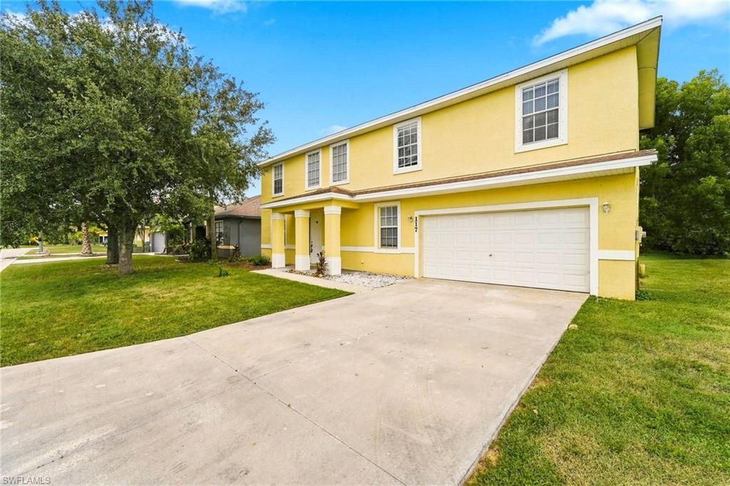 117 Shadow Lakes DR, LEHIGH ACRES, FL 33974 — photo 2