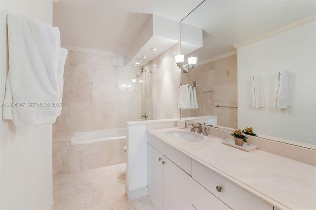5 Island Avenue 3C, Miami Beach, FL 33139
