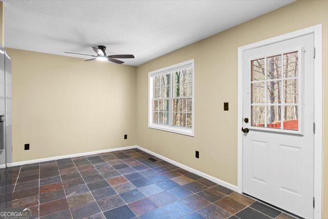 585 Bethany Woods Drive, Temple, GA 30179