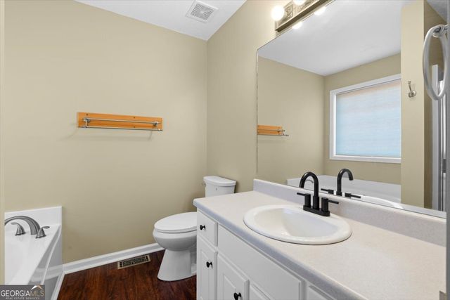 585 Bethany Woods Drive, Temple, GA 30179