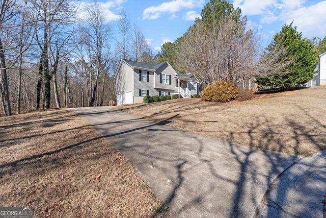 585 Bethany Woods Drive, Temple, GA 30179