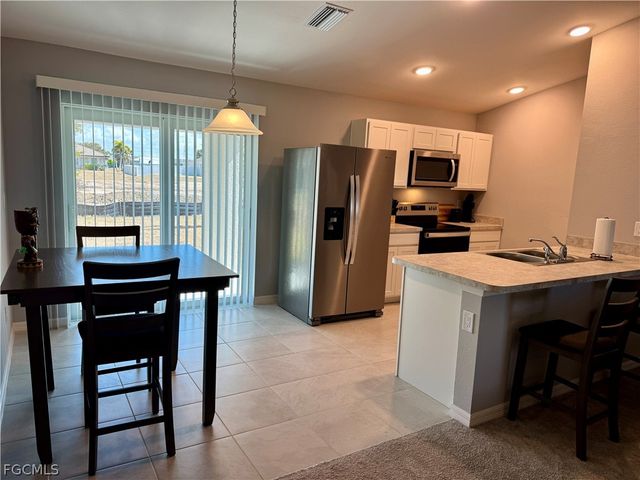 3003 NW 6th PL, Matlacha, FL 33993