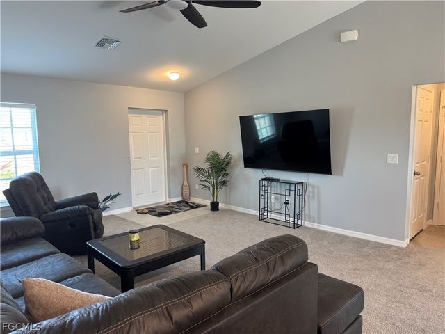 3003 NW 6th PL, Matlacha, FL 33993