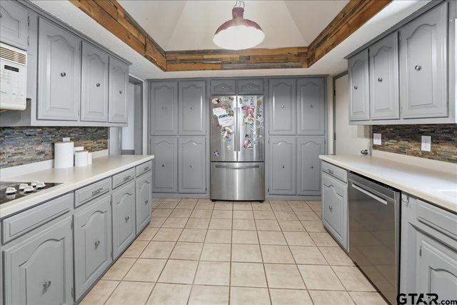 130 MULBERRY, Van, TX 75790