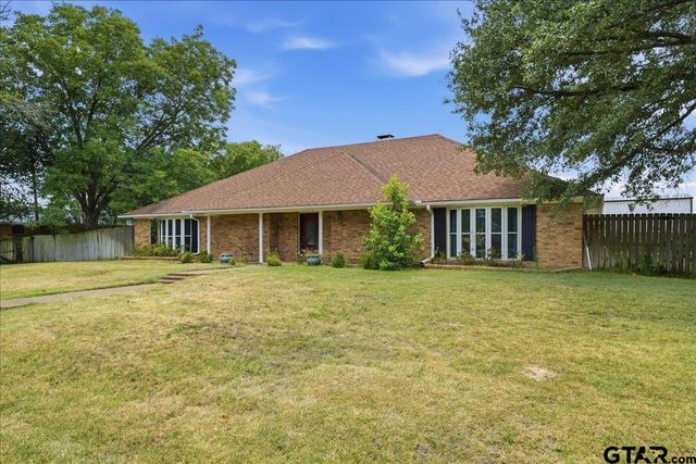 130 MULBERRY, Van, TX 75790