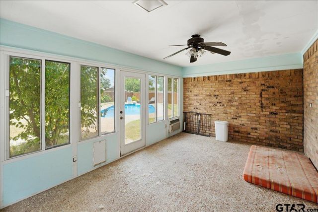 130 MULBERRY, Van, TX 75790