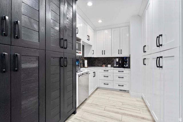 1064 W PARK PALISADE DR, South Jordan, UT 84095