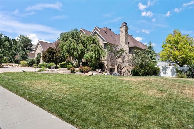 1064 W PARK PALISADE DR, South Jordan, UT 84095