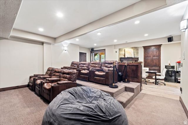 1064 W PARK PALISADE DR, South Jordan, UT 84095
