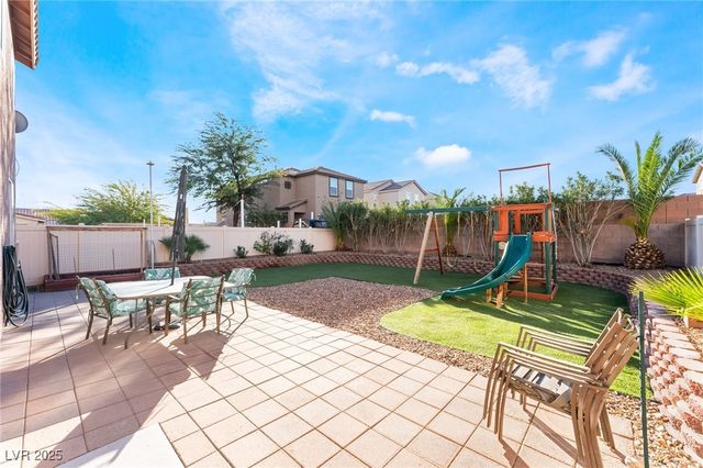 1975 Verde Mirada Drive, Las Vegas, NV 89115