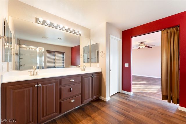 1975 Verde Mirada Drive, Las Vegas, NV 89115