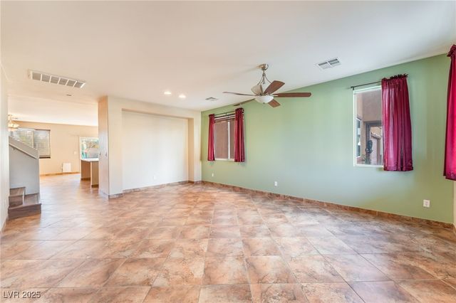 1975 Verde Mirada Drive, Las Vegas, NV 89115