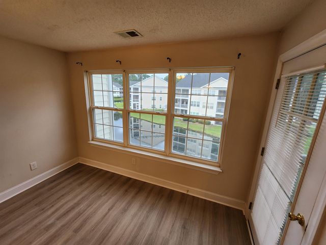 627 Woodmoor Dr Unit 303, Murrells Inlet, SC 29576