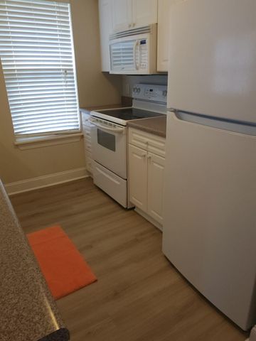 627 Woodmoor Dr Unit 303, Murrells Inlet, SC 29576