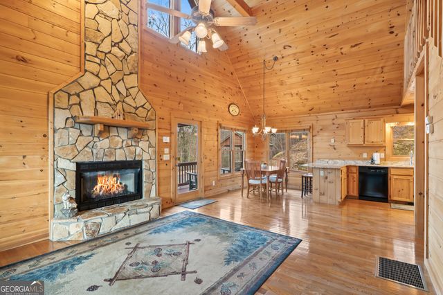 131 Toccoa Overlook Lane, Blue Ridge, GA 30513