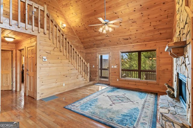 131 Toccoa Overlook Lane, Blue Ridge, GA 30513