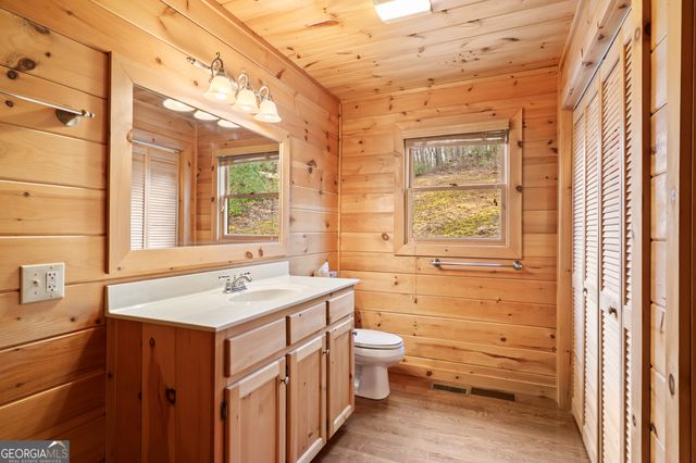 131 Toccoa Overlook Lane, Blue Ridge, GA 30513