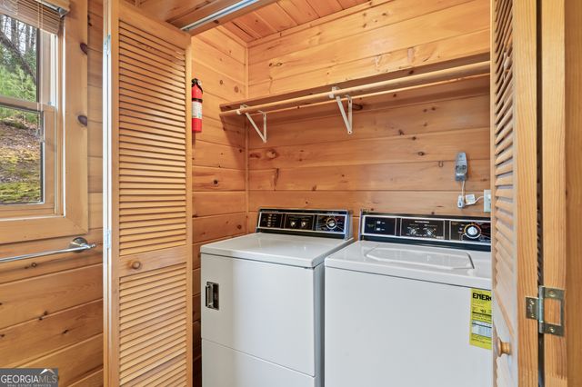 131 Toccoa Overlook Lane, Blue Ridge, GA 30513