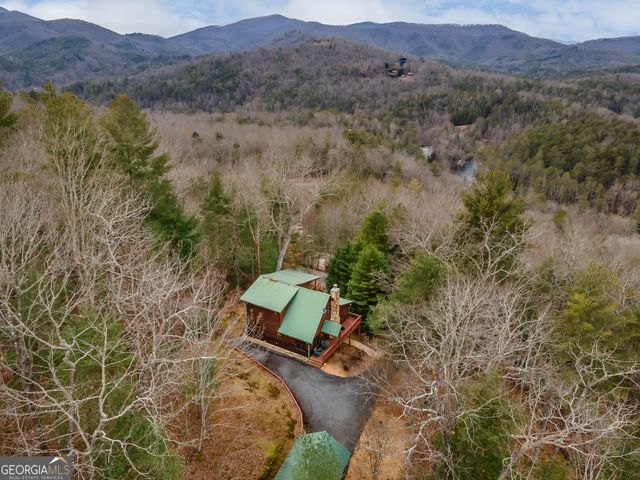 131 Toccoa Overlook Lane, Blue Ridge, GA 30513