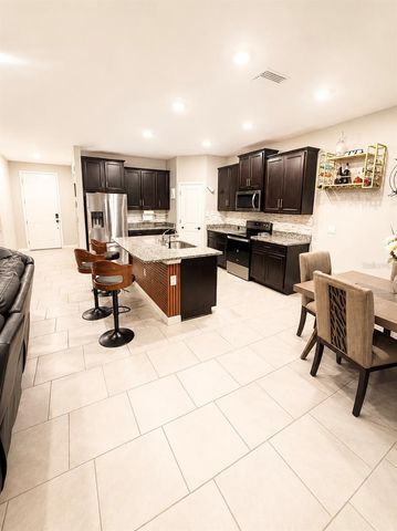 3817 SUNNY SPRING STREET, Plant City, FL 33565