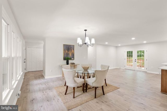 14863 PRESTIGE DR, Woodbridge, VA 22193