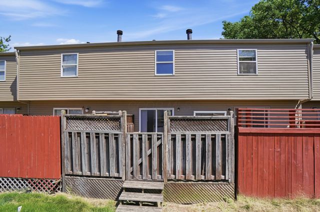 7884 Barkwood Drive, 20C, Columbus, OH 43085