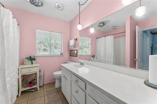 1130 E Shadowridge Drive, Fayetteville, AR 72701