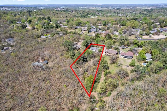 1130 E Shadowridge Drive, Fayetteville, AR 72701
