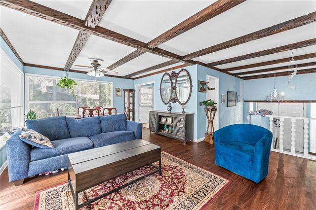 1130 E Shadowridge Drive, Fayetteville, AR 72701