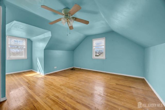 17 Hillcrest Avenue, Edison, NJ 08817