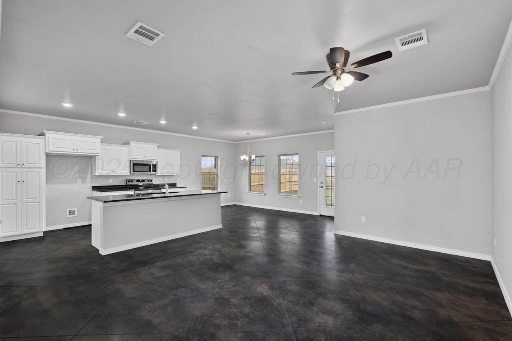 12411 Ogallala Drive, Amarillo, TX 79105