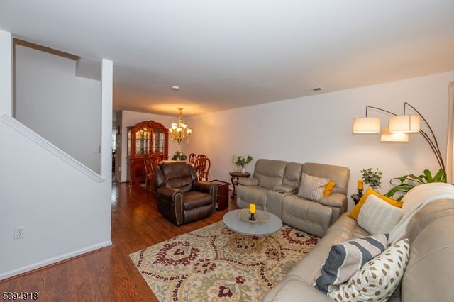 3 Martha Ct, Newark City, NJ 07103