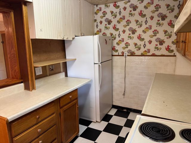 225 N Hayes Street, Farwell, MI 48622