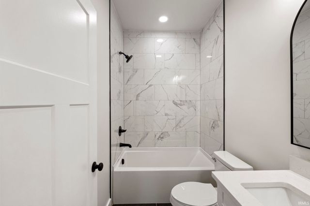 5017 N Zoie Way, Bloomington, IN 47404